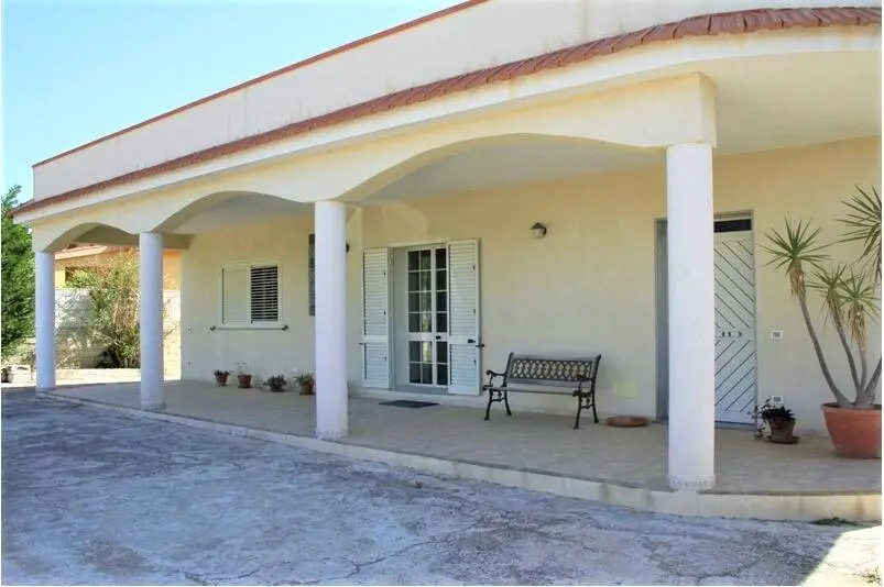 Immagine per Villa in vendita a Noto via Cda Cozzo Tondo
