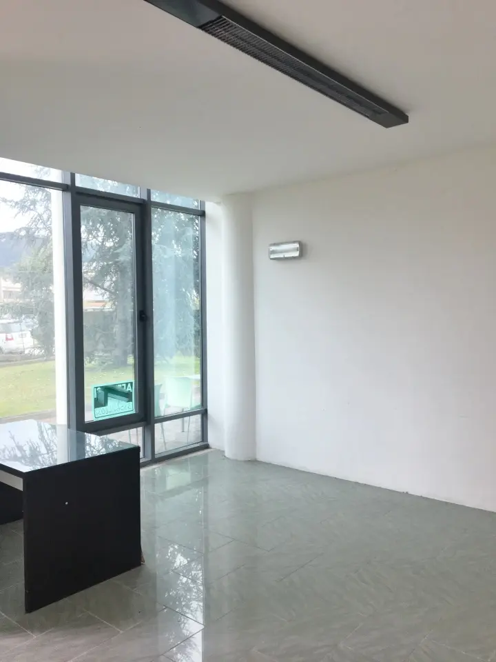 Immagine per Ufficio in vendita a Camaiore via dei Carpentieri 