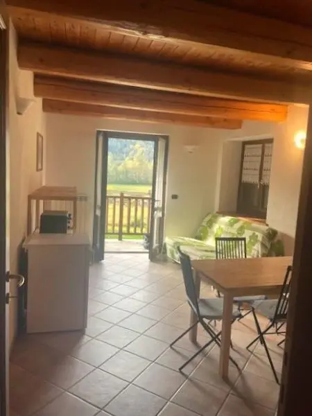 Appartamento via Xxv Aprile, Oulx