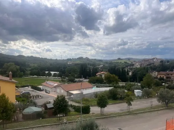 Appartamento strada Della Madonella, Narni
