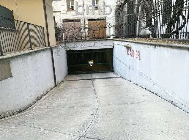 Immagine per Garage in vendita a Torino via Alfieri 18