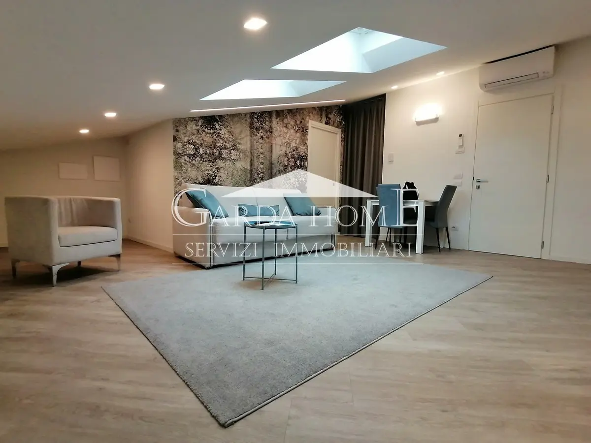 Immagine per Appartamento in affitto a Desenzano del Garda piazza Malvezzi