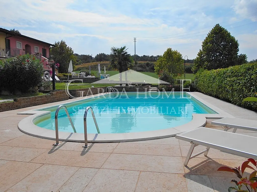 Immagine per Appartamento in vendita a Lonato del Garda via Maccarona