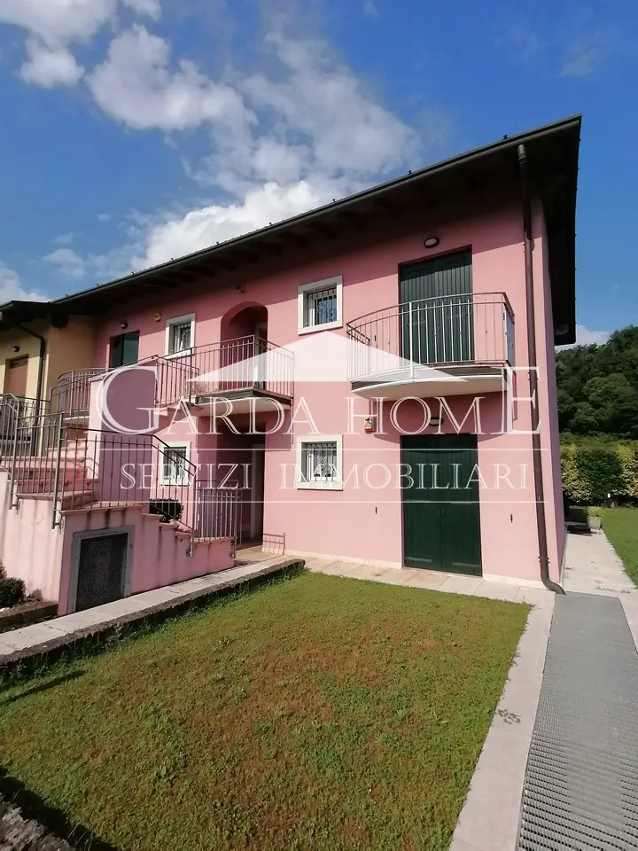 Immagine per Appartamento in vendita a Lonato del Garda via Maccarona