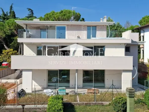 Appartamento via Lorenzini, Desenzano Del Garda
