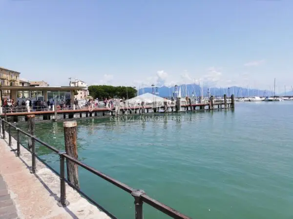 Appartamento via Lorenzini, Desenzano Del Garda