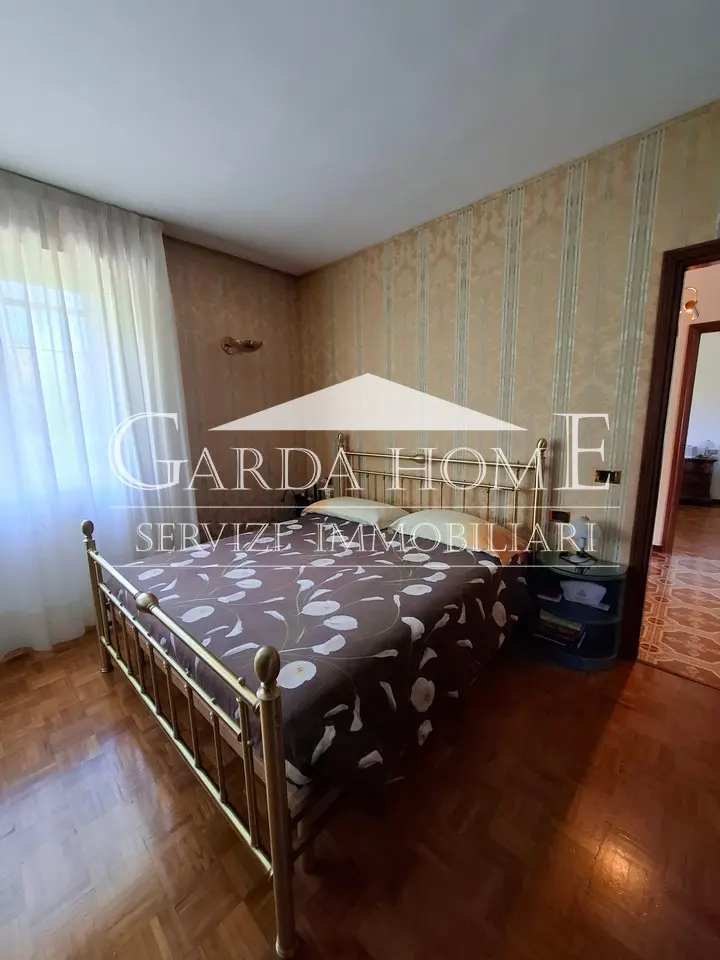 Immagine per Appartamento in vendita a Desenzano del Garda via Vighenzi