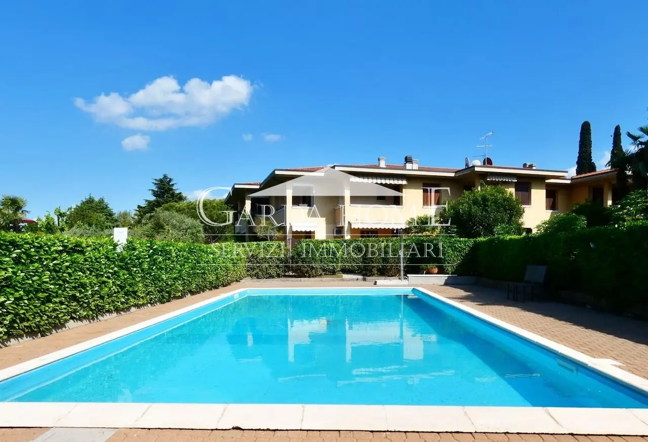 Immagine per Appartamento in vendita a Desenzano del Garda via Dugazze