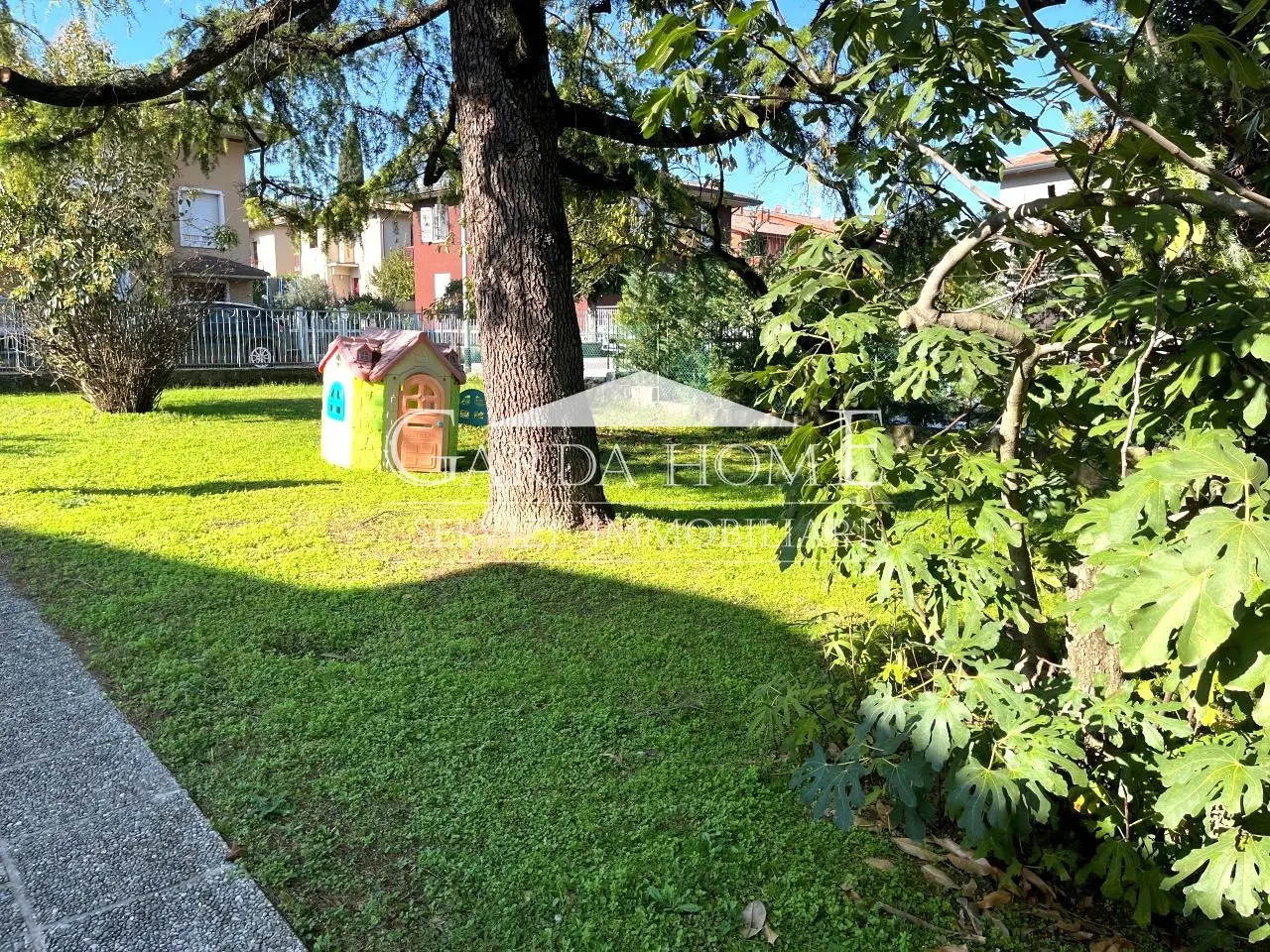 Immagine per Appartamento in vendita a Desenzano del Garda via Rimembranze