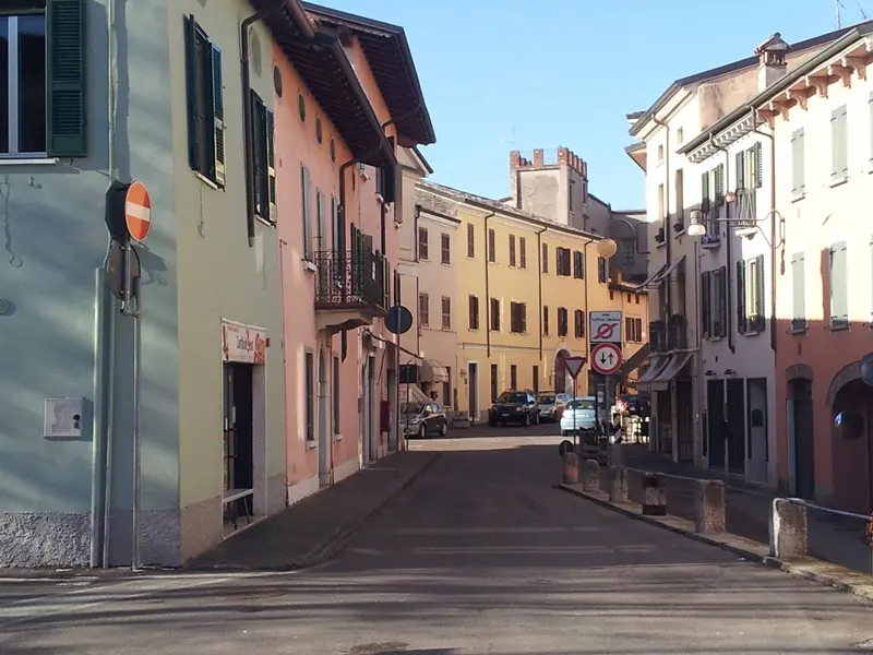 Immagine per Box auto in affitto a Desenzano del Garda viale Marconi