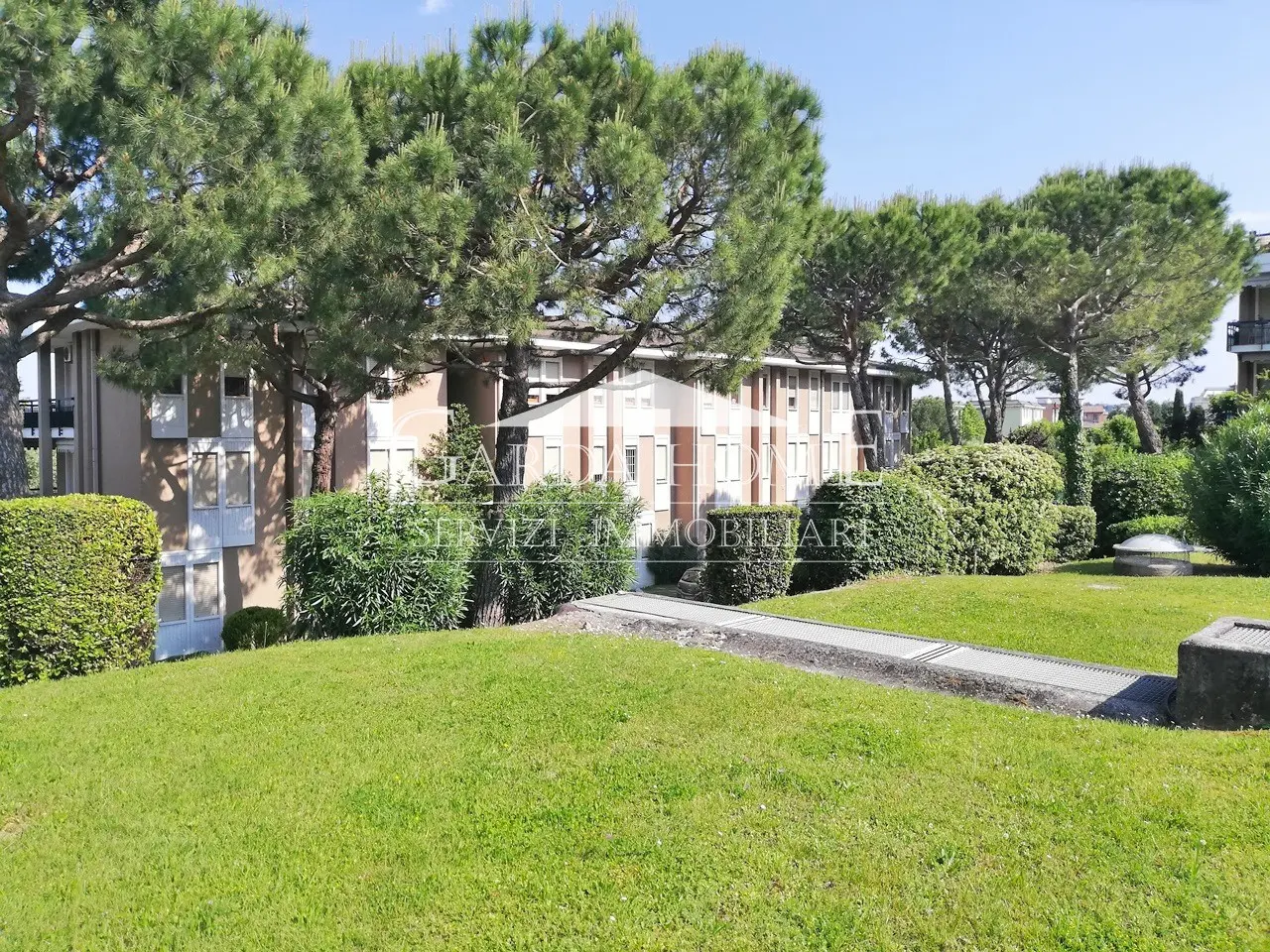 Immagine per Appartamento in vendita a Desenzano del Garda via Lungolago Cesare Battisti