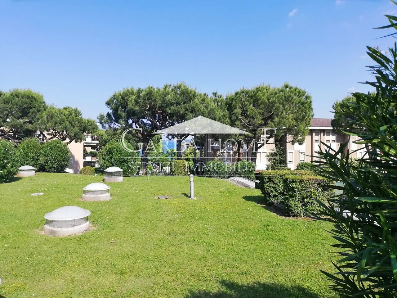 Immagine per Appartamento in vendita a Desenzano del Garda via Lungolago Cesare Battisti