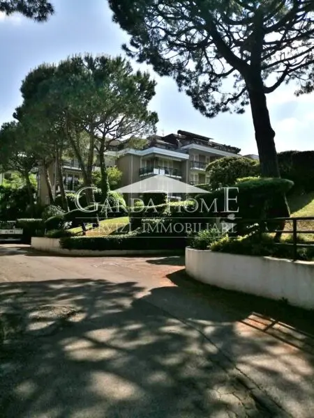 Immagine per Appartamento in vendita a Desenzano del Garda via Lungolago Cesare Battisti