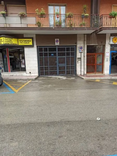 Box / Posto Auto piazza Terme, Canosa Di Puglia