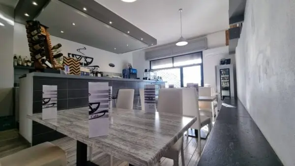 Attività Commerciale via Roma, Villaspeciosa