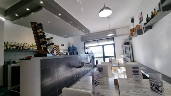 Attività Commerciale via Roma, Villaspeciosa