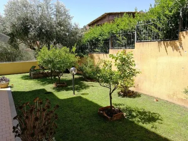 Villa via Delle Azalee, Villasalto