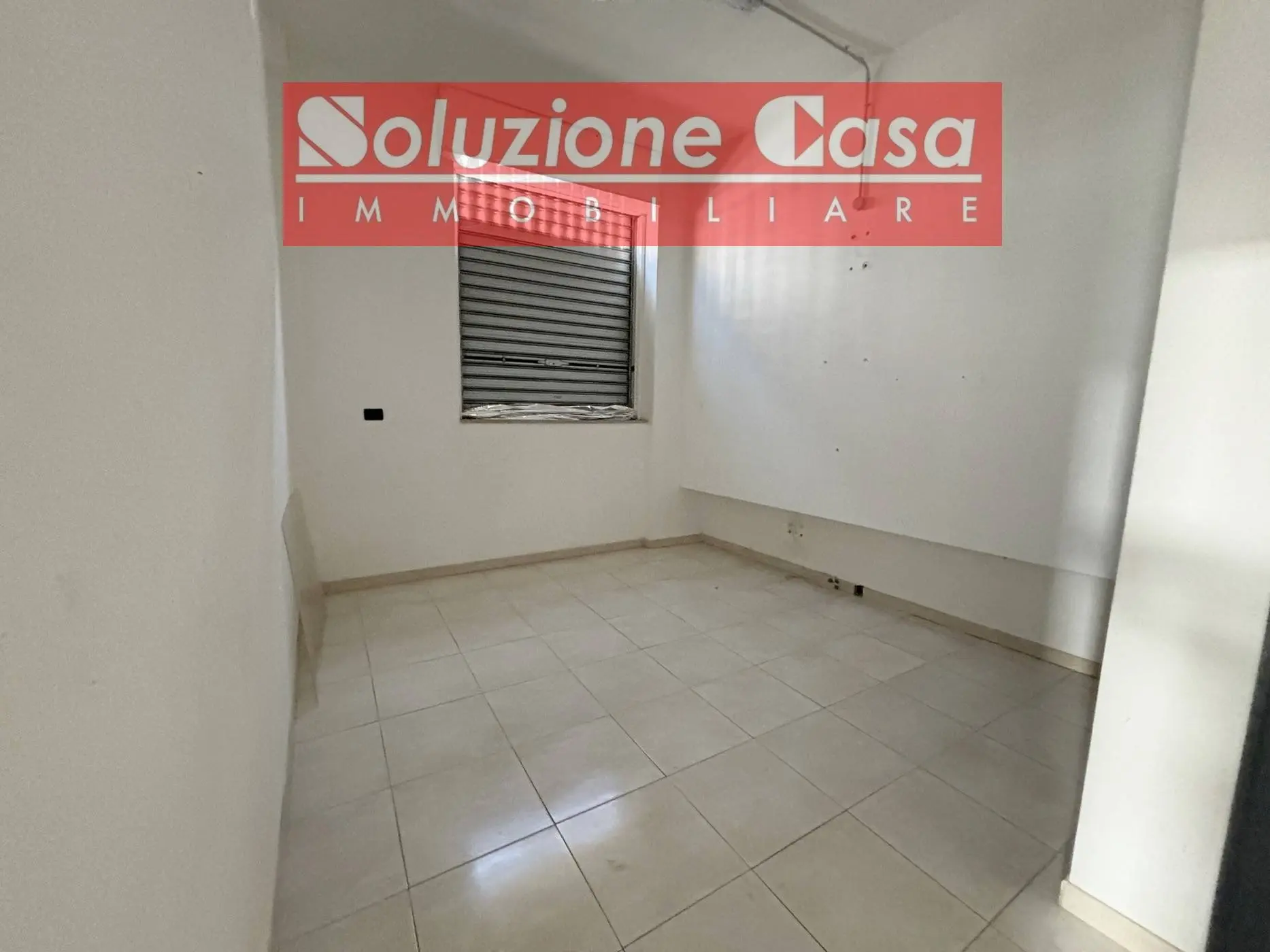 Immagine per Locale Commerciale in vendita a Canosa di Puglia via Strabone 