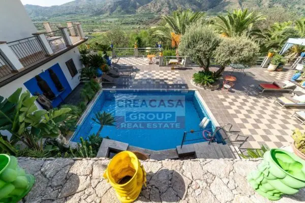 Villa C.da Cupparo, Graniti