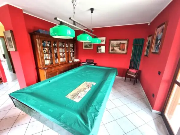 Villa via Principale, Borgo Ticino