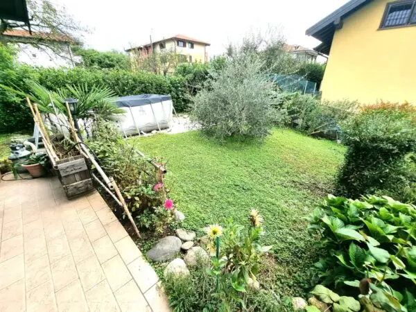 Villa via Principale, Borgo Ticino