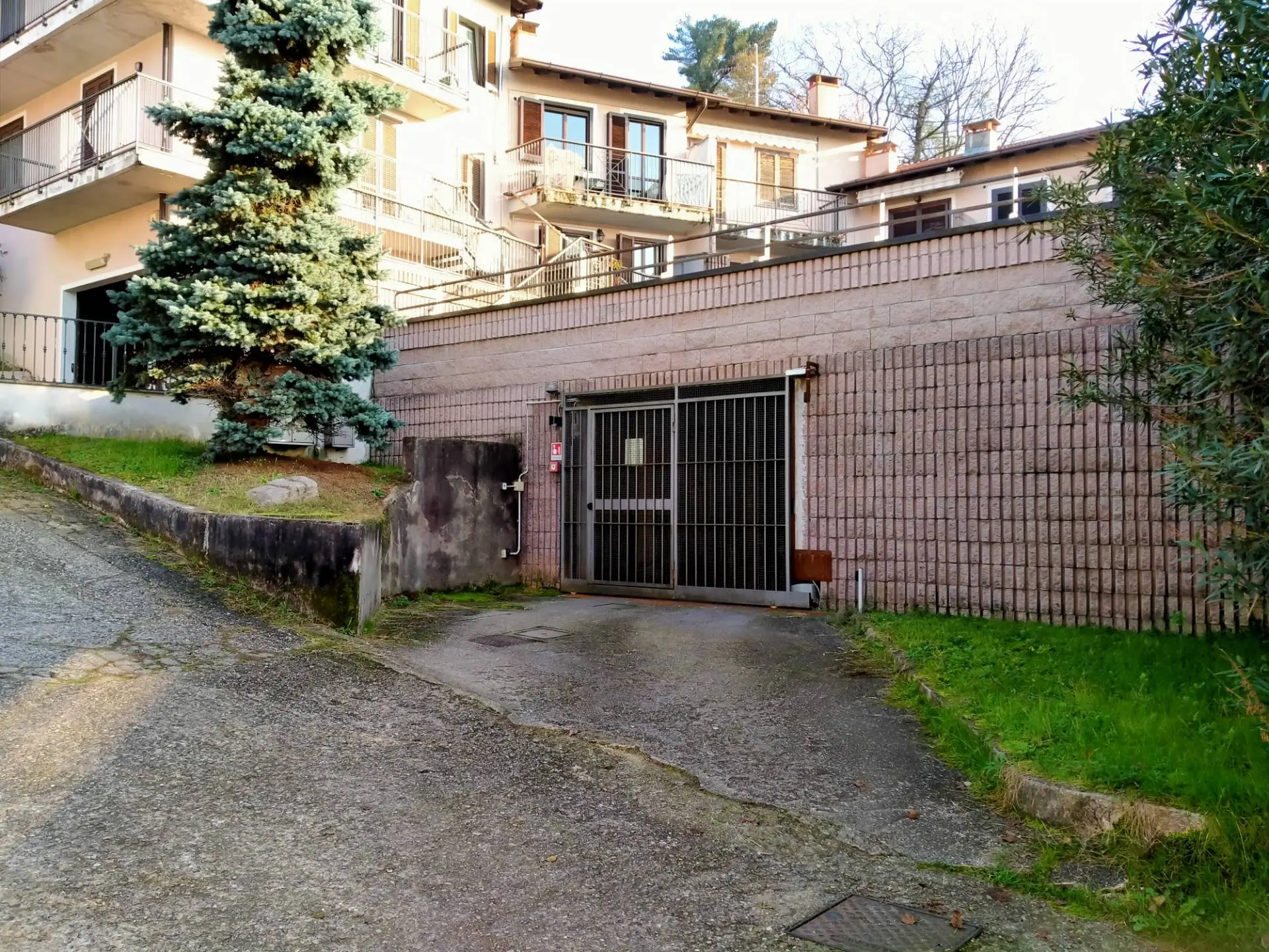 Immagine per Box / Posto auto in vendita a Malgesso 4 venti