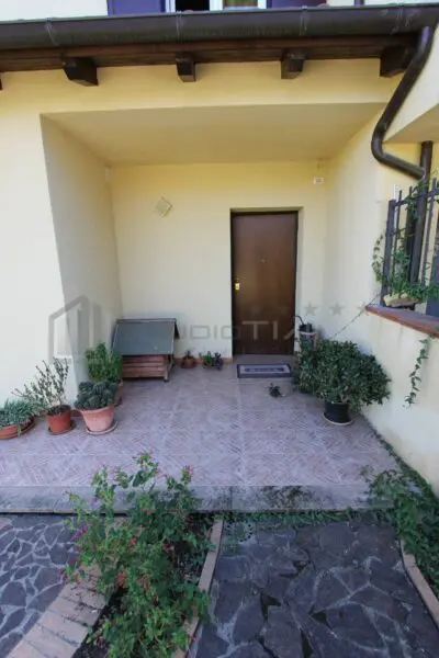 Casa Semindipendente via Giovanni Malagodi 25, Zumpano