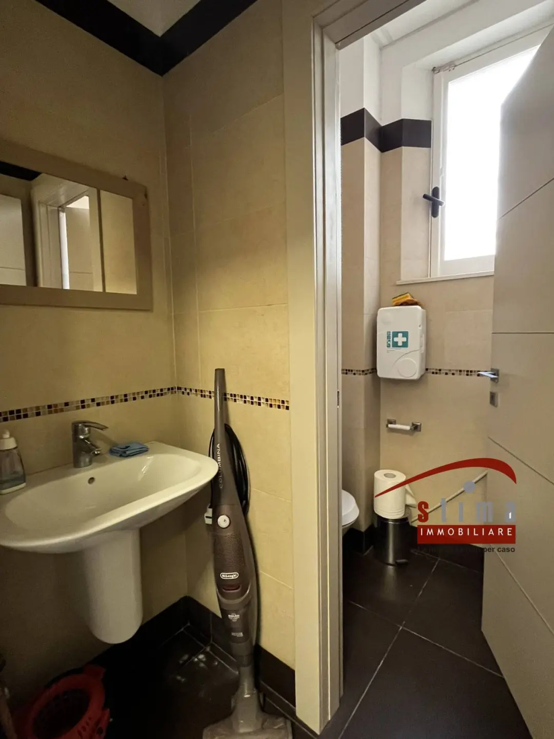 Immagine per Locale Commerciale in vendita a Siracusa viale tunisi 
