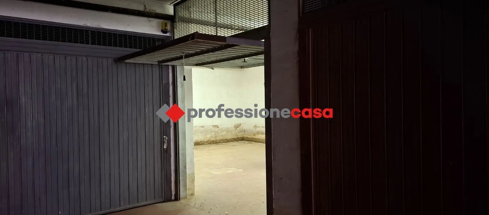 Immagine per Garage in vendita a Pomezia viale Po