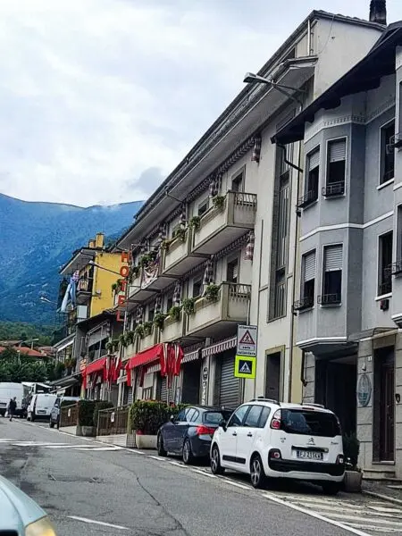 Negozio piazza Iii Alpini 4, Perosa Argentina