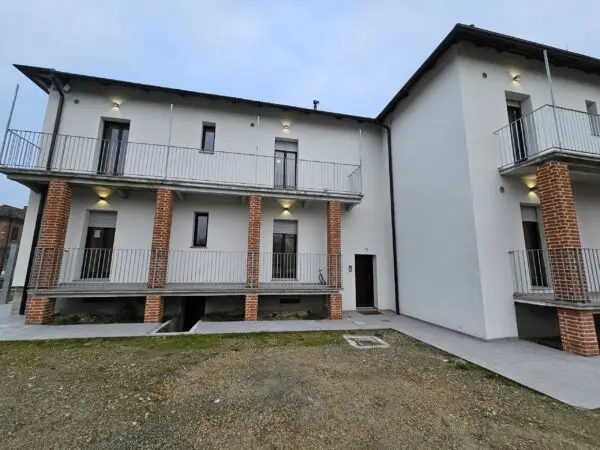 Trilocale via Statale 152, Castell'Alfero
