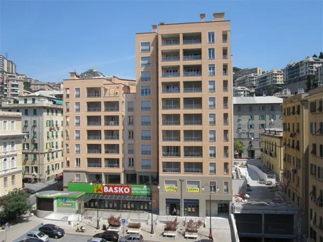 Immagine per Garage Singolo in vendita a Genova via Alizeri 5LR