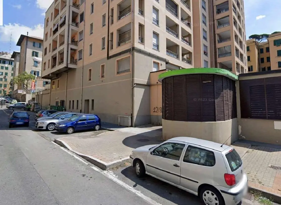 Immagine per Garage Singolo in vendita a Genova via Alizeri 5LR