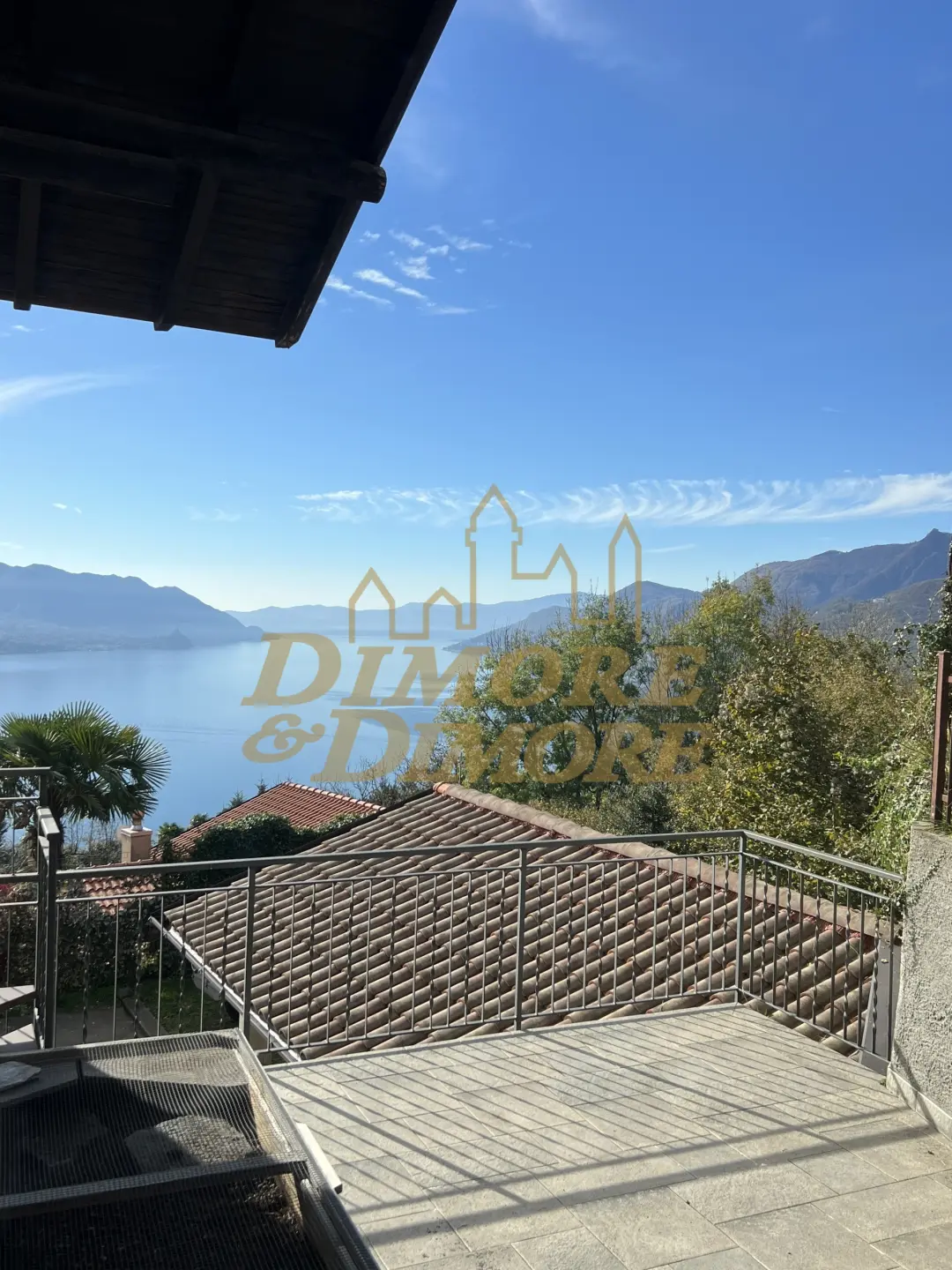 Immagine per Quadrilocale in vendita a Maccagno con Pino e Veddasca via Temistocle Solera 6