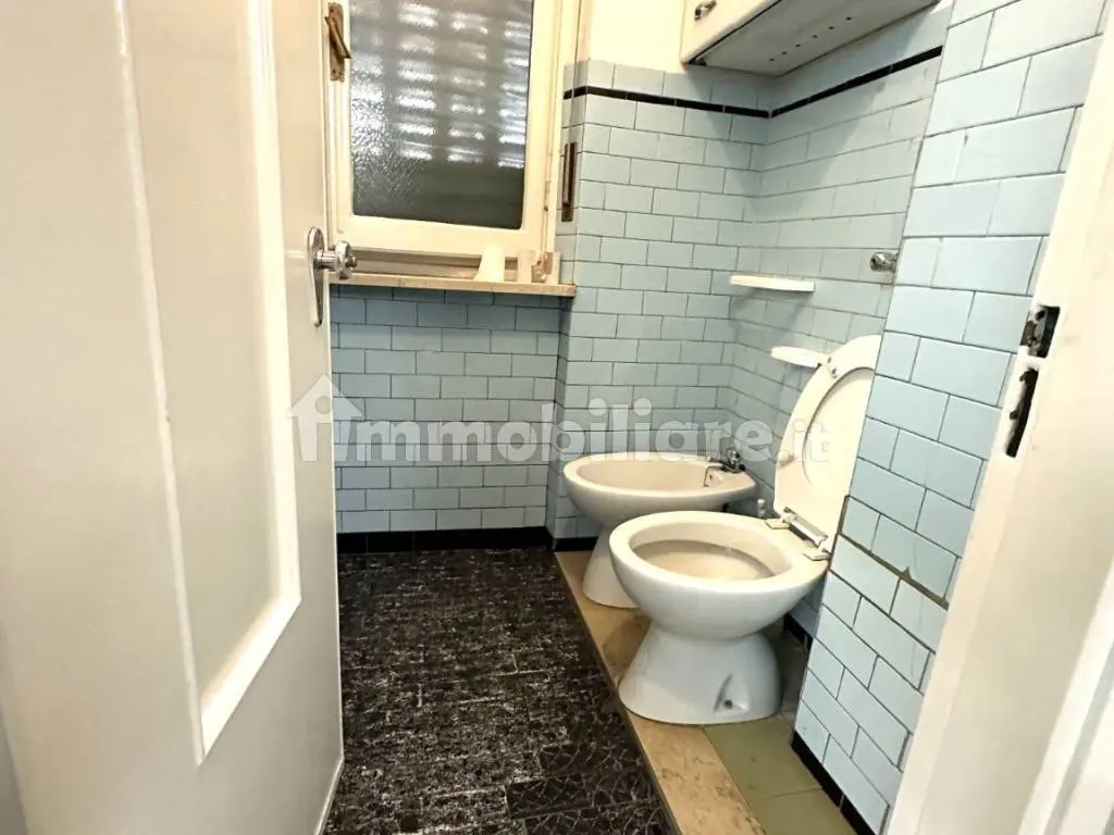 Immagine per Locale Commerciale in Vendita a Torino Via Nole