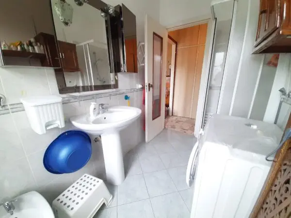 Trilocale strada Borgo Tinasso 81, Sanremo