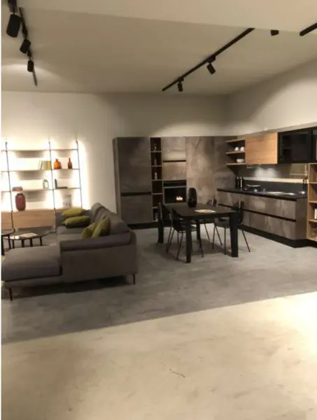 Show Room via Piazzetta Conserva Corbizzi, Forlì