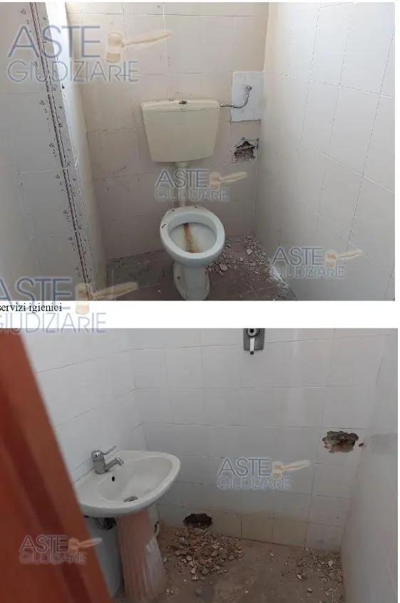 Immagine per Laboratorio in vendita a San Clemente via Maggio