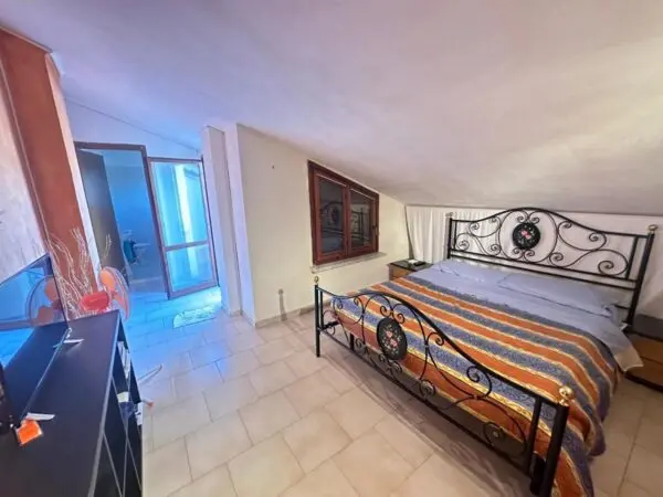Appartamento via Fratelli Rosselli, Luni