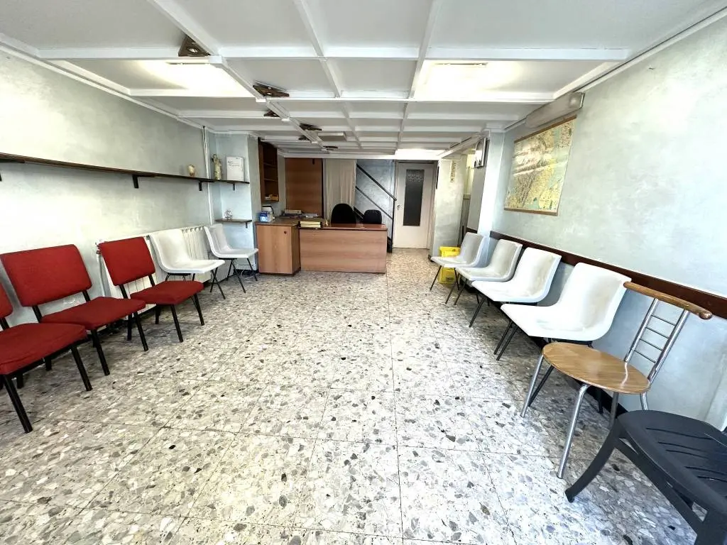 Immagine per Locale Commerciale in Vendita a Torino Via Nole