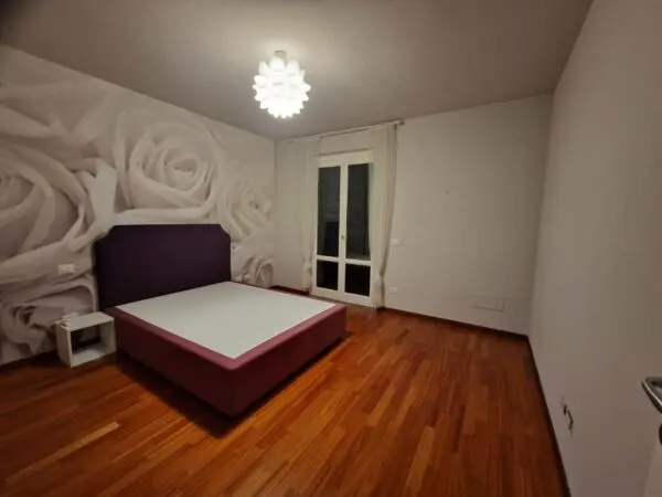 Villa A Schiera via Dei Piaggesi, Sant'Alessio, Lucca