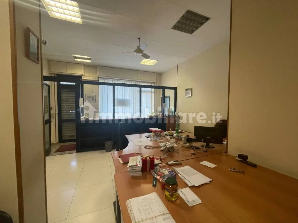 Immagine per Locale Commerciale in Vendita a Torino Via Nole
