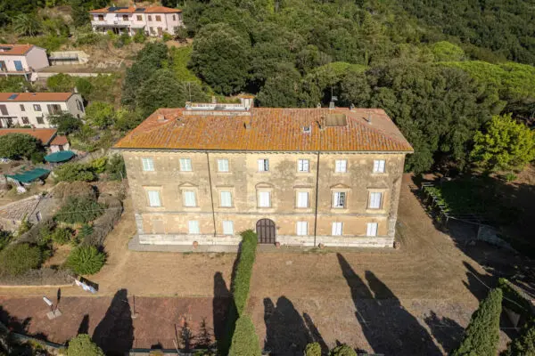 Immagine per Villa Bifamiliare in Vendita a Sassetta Via Del Poggio 50
