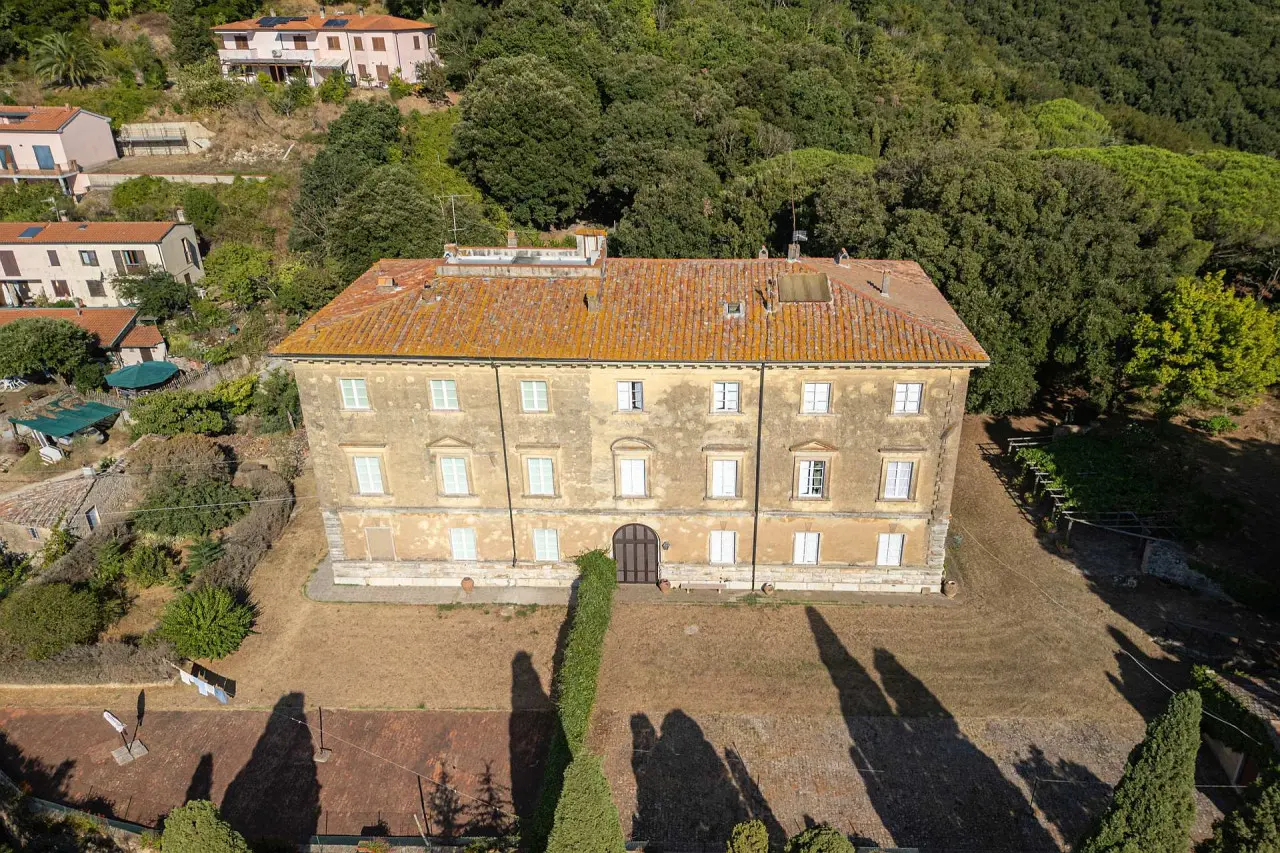 Immagine per Villa Bifamiliare in Vendita a Sassetta Via Del Poggio 50