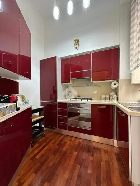 Appartamento via Pola, Catania