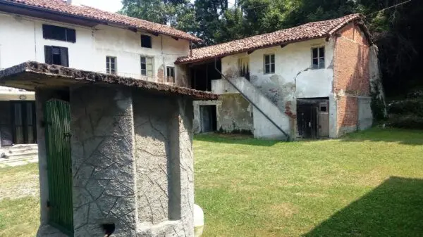 Rustico via Mongreno 22, Pino Torinese