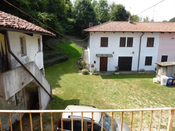 Rustico via Mongreno 22, Pino Torinese