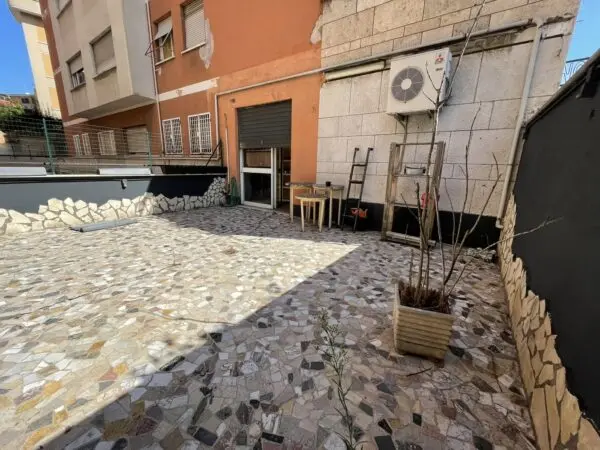 Negozio via Madonna Del Riposo, Roma