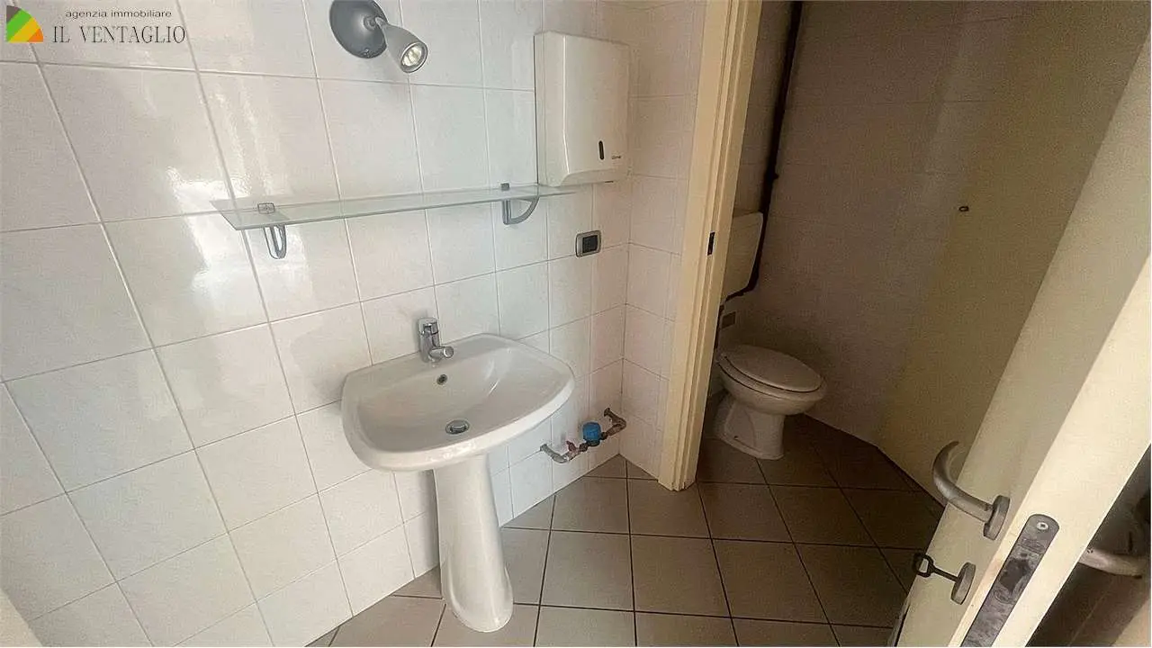 Immagine per Negozio in vendita a Sassuolo