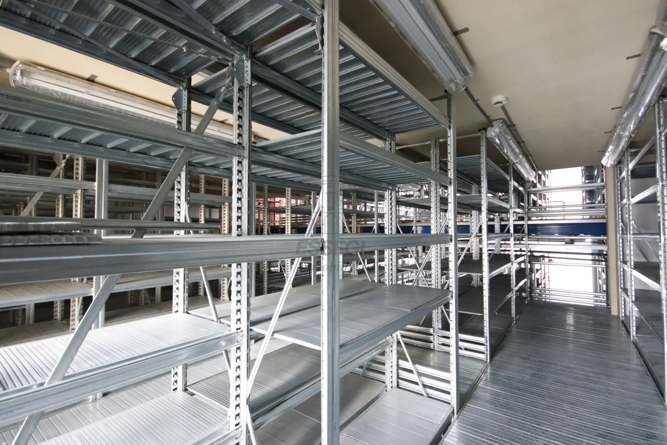 Immagine per Locale commerciale in affitto a Lucca 895